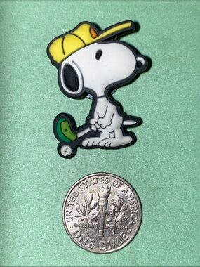 (10 for $15) Snoopy Peanuts Golfing Croc Shoe Charms